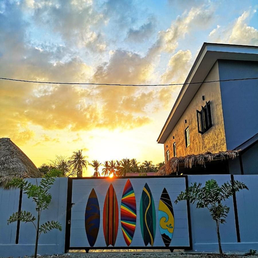Bed and Breakfast The Weekend Langkawi Pantai Cenang  Esterno foto