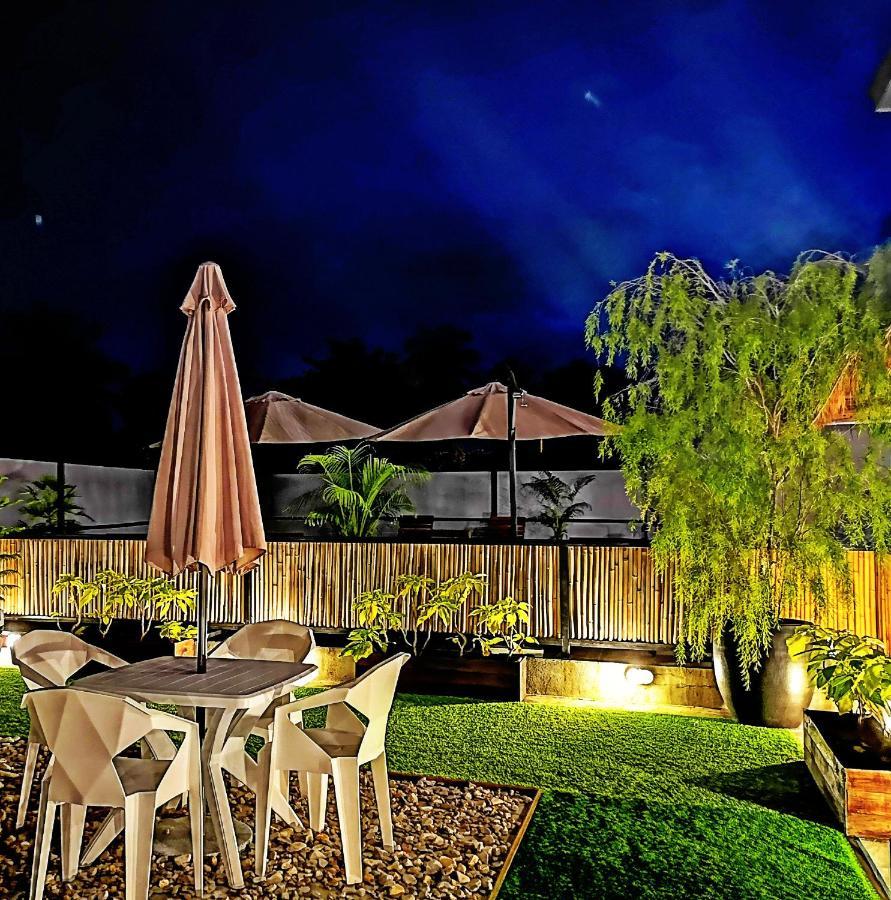 Bed and Breakfast The Weekend Langkawi Pantai Cenang  Esterno foto